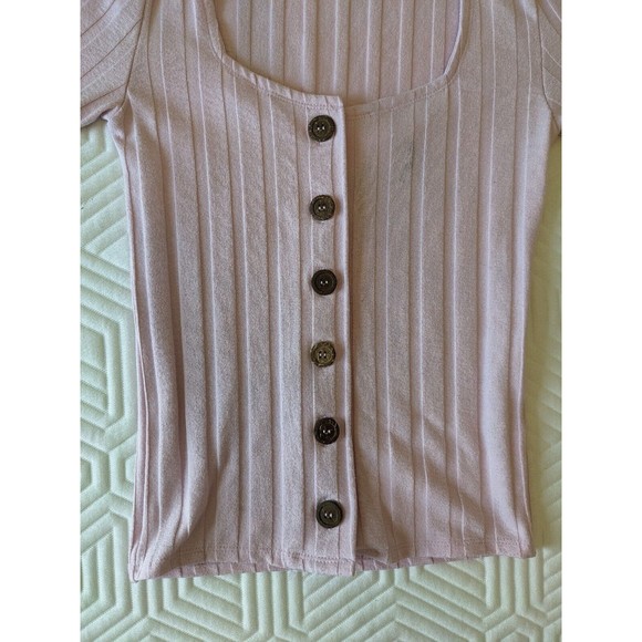 FREE PEOPLE Central Park Women's Blush Pink Ribbed Knit Button Down Top Size S - Picture 3 of 8